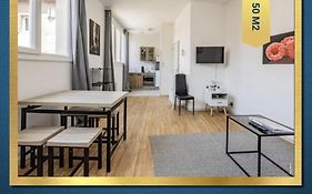 STUDIO COSY - HYPERCENTRE - CALME - 50M2 - Wi-FI